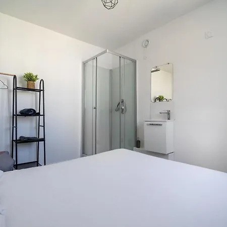 T5 Confort & Style - A Deux Pas De La Piscine Olympique, Gare Et Commerces Montpellier